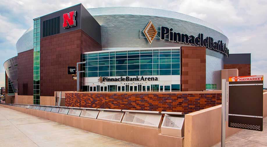 Pinnacle Bank Arena